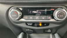 Nissan Juke 1.0 DiG-T 114 N-Connecta 5dr Petrol Hatchback